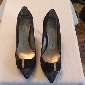 Anne Klein IFlex lace pumps